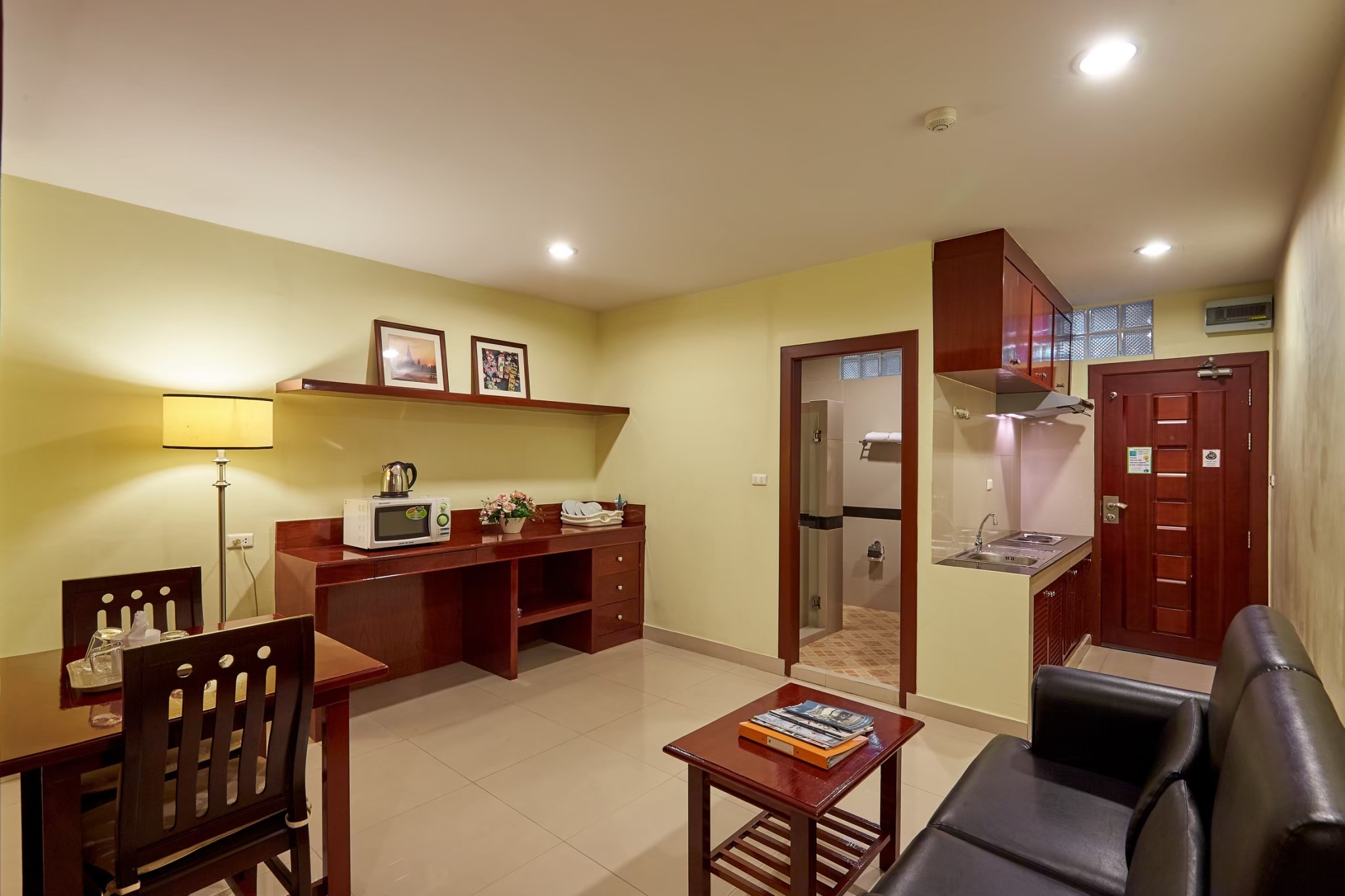 2 BR Supreme Deluxe